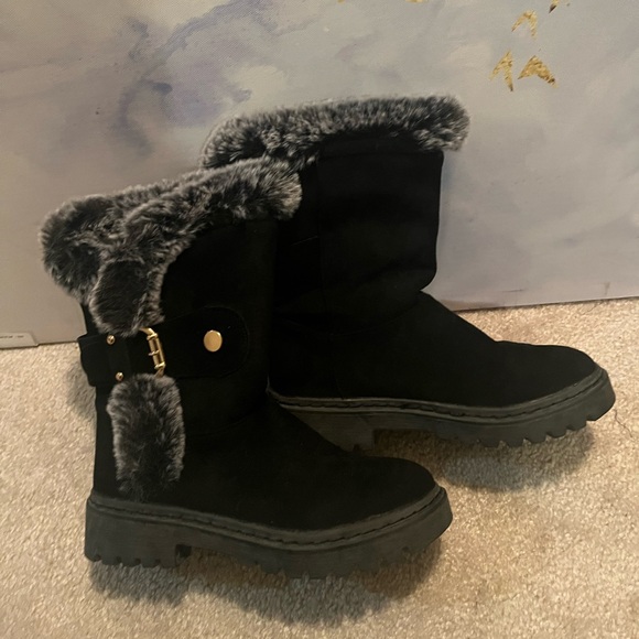 Womens Slip-On Soft Boots, Sz 8, Black - Picture 3 of 7